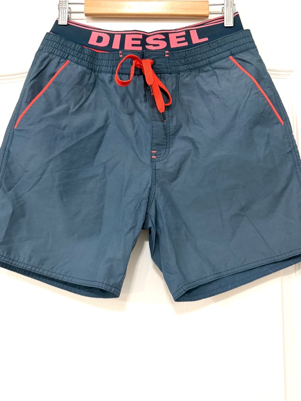 Diesel Beachwear Navy Blue Swim Shorts Mens Size Medium Orange Pink Trim